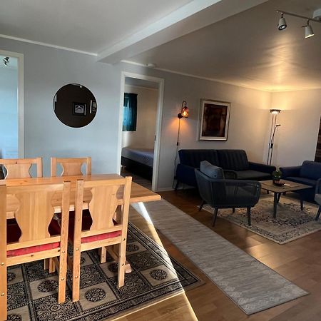 Lykkebo Apartment Тромсьо Екстериор снимка