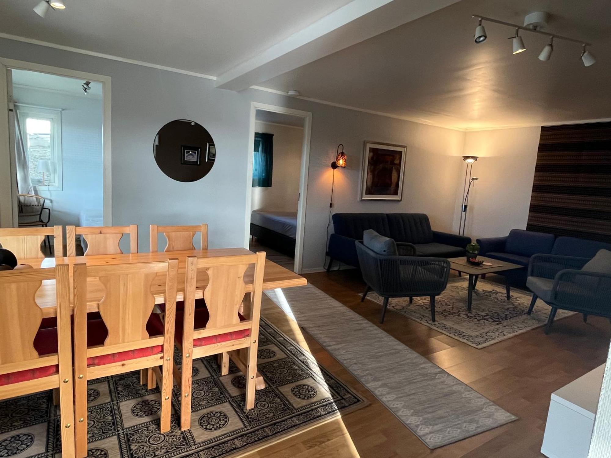 Lykkebo Apartment Тромсьо Екстериор снимка